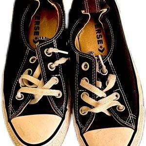 Classic Converse Chuck Taylor All Star Sneakers Size 8